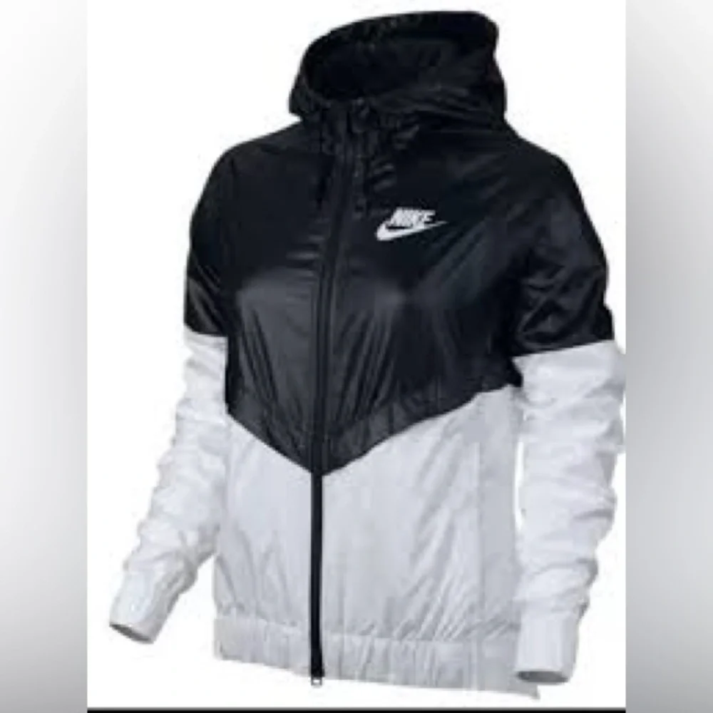 Nike Windrunner Jacket  Black White Long Sleeve Full Zip Hooded Windbreaker Sz S - Picture 9 of 9